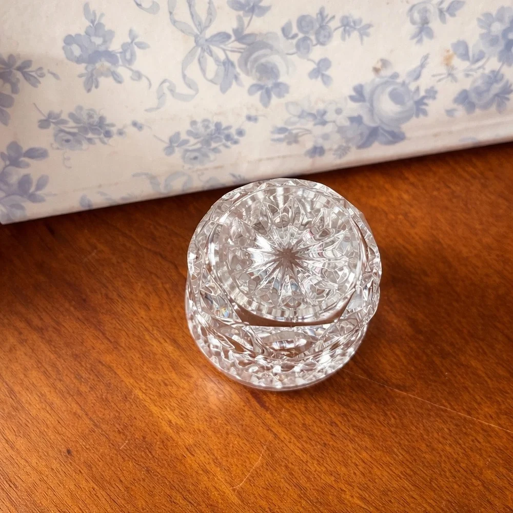 Cut Crystal Bud Vase Starburst Base Sawtooth Rim Toothpick Holder Vtg Cottage 3